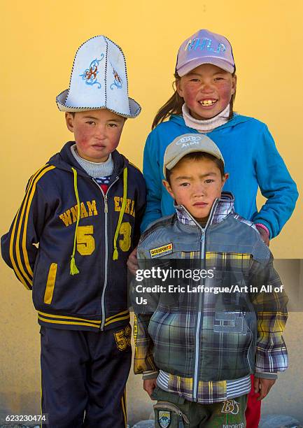 Kyrgyz kids near Karakul lake, Xinjiang Uyghur Autonomous Region, China on September 21, 2012 in Karakul Lake, China.