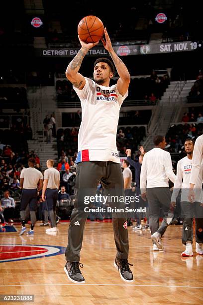 Michael Gbinije of the Detroit Pistons warms up before the game against the Oklahoma City Thunder on November 14, 2016 at The Palace of Auburn Hills...