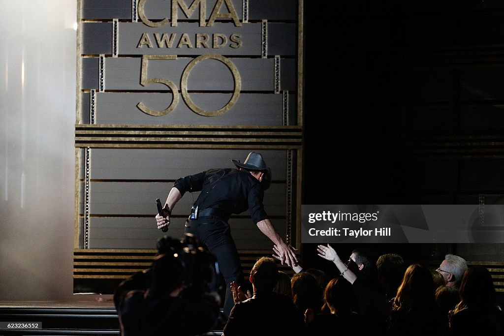 The 50th Annual CMA Awards - Show