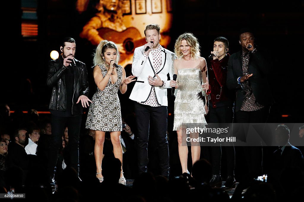 The 50th Annual CMA Awards - Show