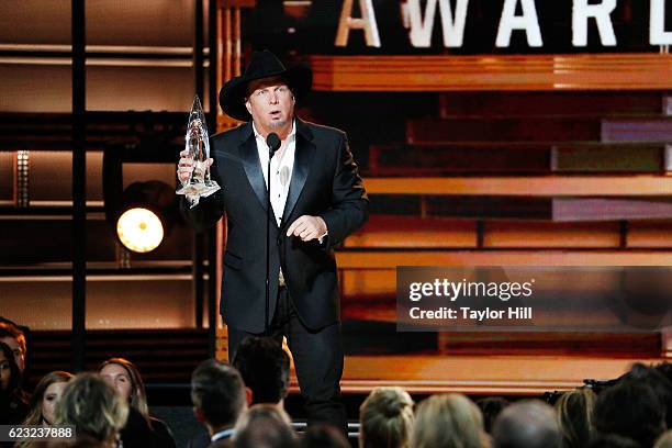 Garth Brooks accepts an award onstage during the 50th annual CMA Awards at the Bridgestone Arena on November 2, 2016 in Nashville, Tennessee.