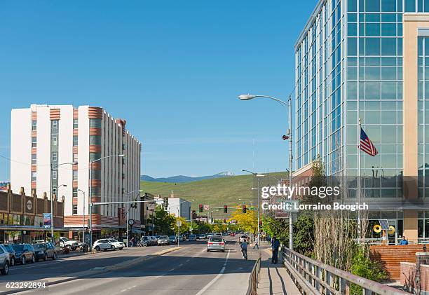 downtown missoula montana western cityscape street scene usa - montana western usa foto e immagini stock