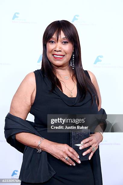 Anita Pointer attends the Saban Community Clinic's 40th Annual Dinner Gala at The Beverly Hilton Hotel on November 14, 2016 in Beverly Hills,...