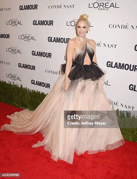 Singer/songwriter Gwen Stefani arrives at the Glamour Women Of The Year 2016 at NeueHouse Hollywood on November 14, 2016 in Los Angeles, California.