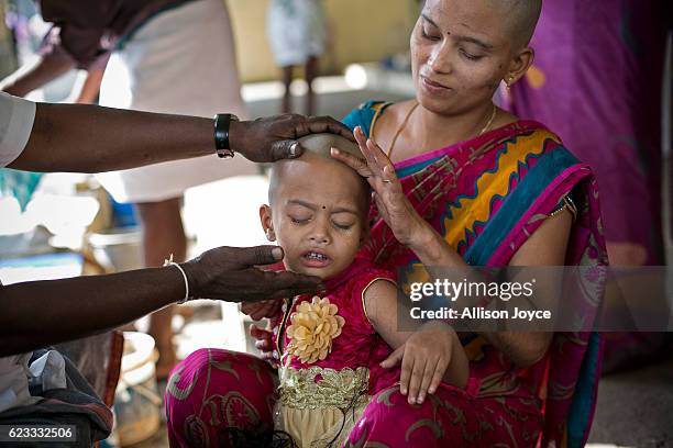Indian Women Shave Heads For Religion Amidst The Global Wig Trade Pictures Gallery - Getty Images Indian Women Shave Heads For Religion Amidst The Global Wig Trade Pictures Gallery - Getty Images