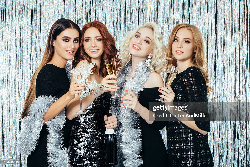 Photo of beautiful girls celebrating new year