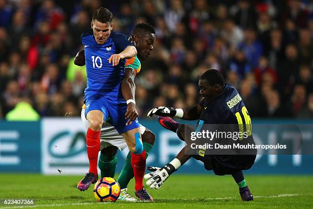 Kevin Gameiro of France battles for the ball with Lamine Kone and Goalkeeper, Sylvain Gbohouo of The Ivory Coast during the International Friendly...