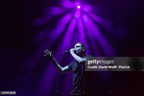 James Graham from The Twilight Sad opens for The Cure at AccorHotels Arena on November 15, 2016 in Paris, France.