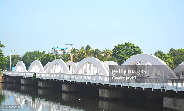 napier bridge chennai city - chennai stock pictures, royalty-free photos & images