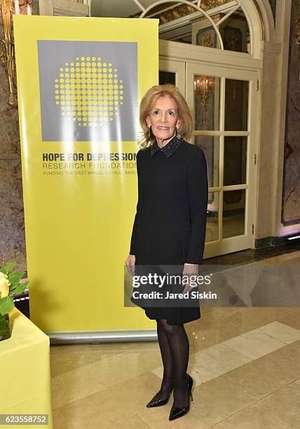 Dr Rickel 111 Annette Rickel Photos & High Res Pictures - Getty Images