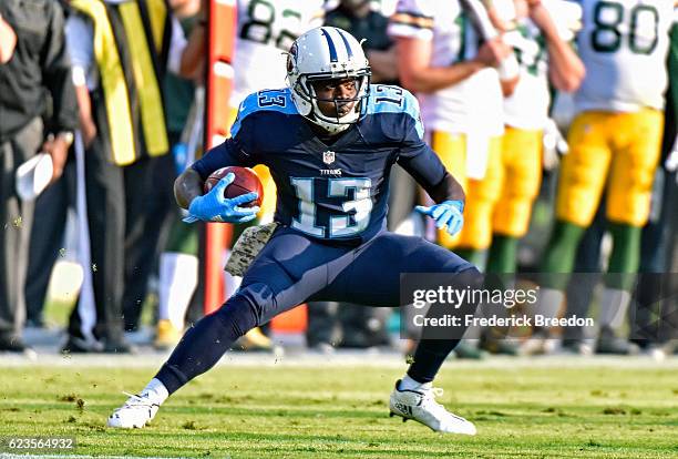 Kendall Wright of the Tennessee Titans plays against the Green Bay Packers at Nissan Stadium on November 13, 2016 in Nashville, Tennessee.