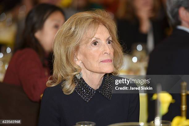 Dr Rickel 66 Dr Annette Rickel Stock Photos, High-Res Pictures, and Images ...