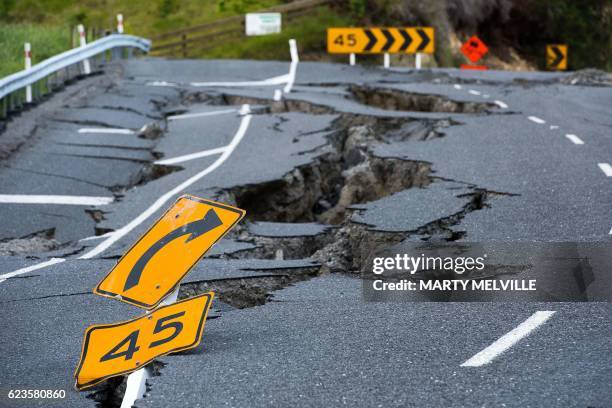 Earthquake damage to State Highway 1 is seen south of Kaikoura on November 16, 2016. - Rescue efforts after a devastating earthquake in New Zealand...