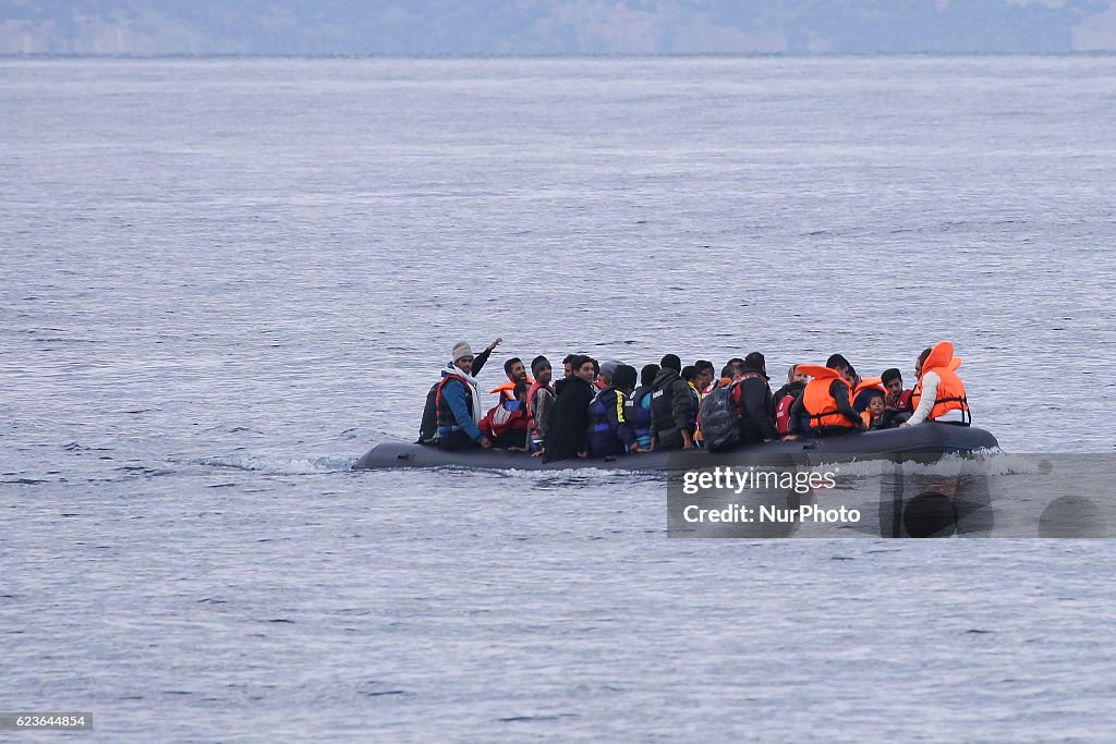 Boats full of refugees arriving in islands Lesvos