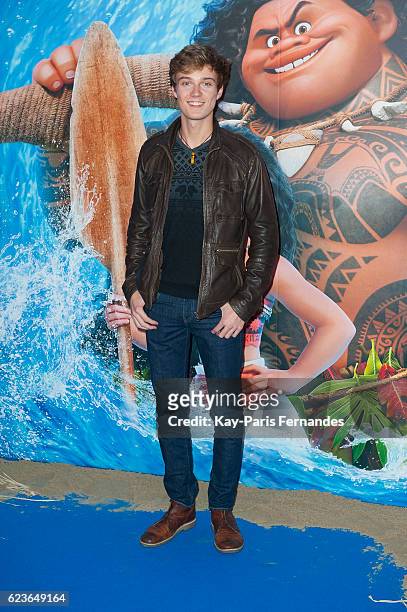 Matt Hood attends the "Vaiana, Le Legende Du Bout Du Monde" Paris Premiere at Le Grand Rex on November 16, 2016 in Paris, France.