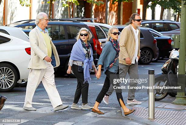 Juan Gomez-Acebo, Winston H. Carney and her parents are seen on September 30, 2016 in Madrid, Spain.