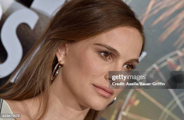 Actress Natalie Portman arrives at the 30th Israel Film Festival Anniversary Gala Awards Dinner at the Beverly Wilshire Four Seasons Hotel on...