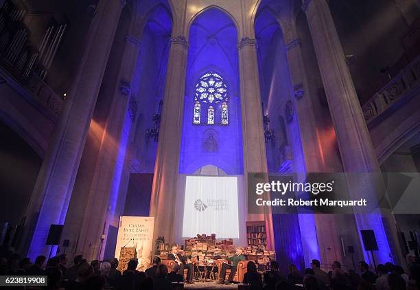 Carlos Ruiz Zafon presents his new book 'El Laberinto de los Espiritus' on November 17, 2016 in Barcelona, Spain.