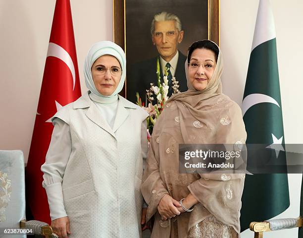 Turkish President Recep Tayyip Erdogan's wife Emine Erdogan meets Pakistani Prime Minister Nawaz Sharif's wife Kalsoom Nawaz Sharif during an...