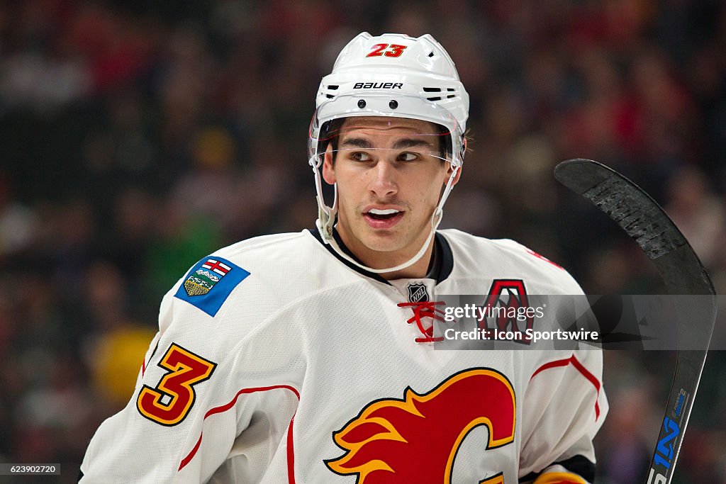 NHL: NOV 15 Flames at Wild