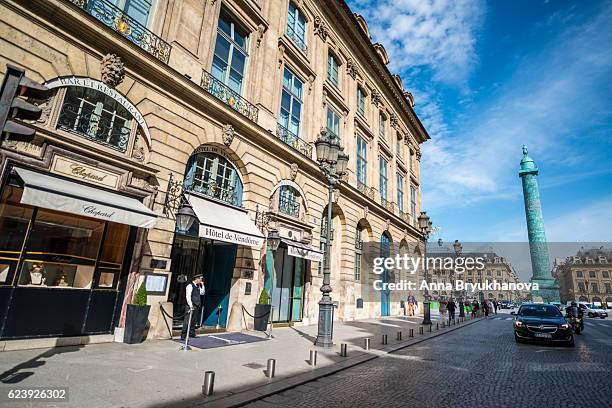 hotel de vendome, parís, francia - plaza vendome fotografías e imágenes de stock