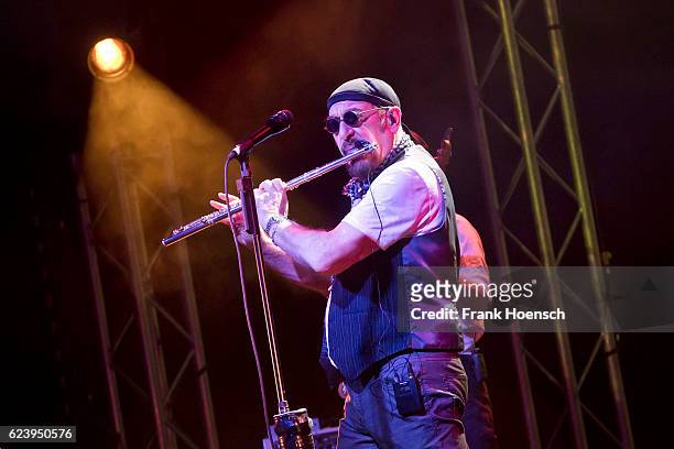 British singer and musician Ian Anderson performs live during a concert at the Admiralspalast on November 17, 2016 in Berlin, Germany.