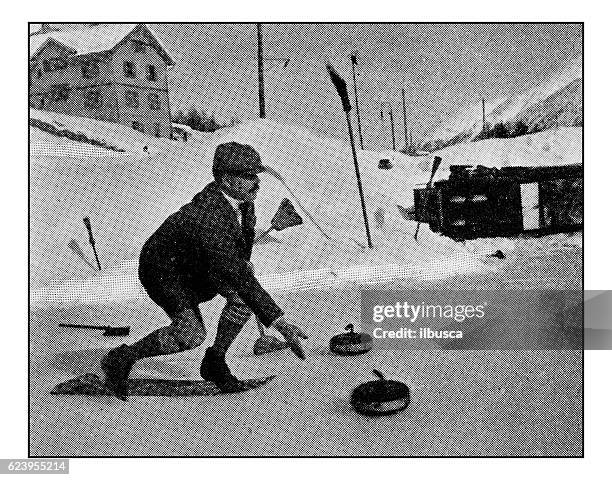 antike punktgedruckte fotografie von hobbys und sport: curling - curling for sport stock-grafiken, -clipart, -cartoons und -symbole