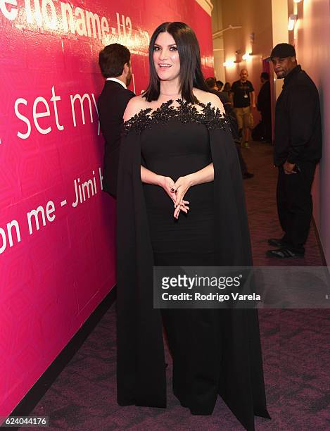 Singer Laura Pausini attends The 17th Annual Latin Grammy Awards at T-Mobile Arena on November 17, 2016 in Las Vegas, Nevada.