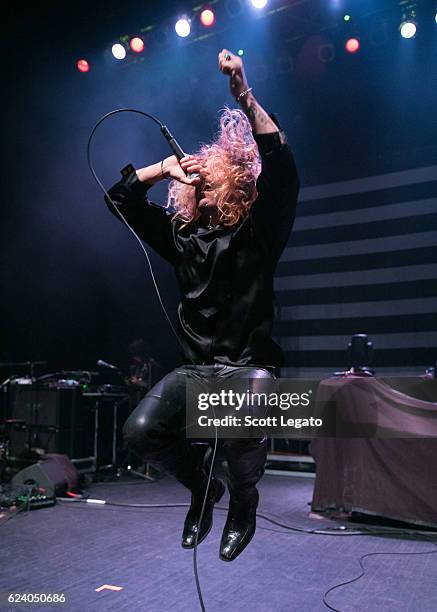 Mod Sun Rapper 203 Mod Sun Rapper Stock Photos, High-Res Pictures, and Images - Getty ...