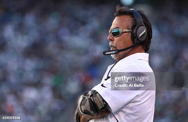 Head coach Jeff Fisher of the Los Angeles Rams looks on against the New York Jets at MetLife Stadium on November 13, 2016 in East Rutherford, New...