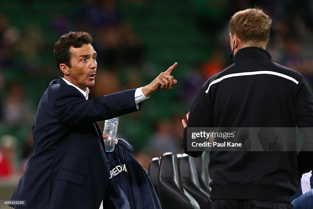 A-League Rd 7 - Perth v Adelaide