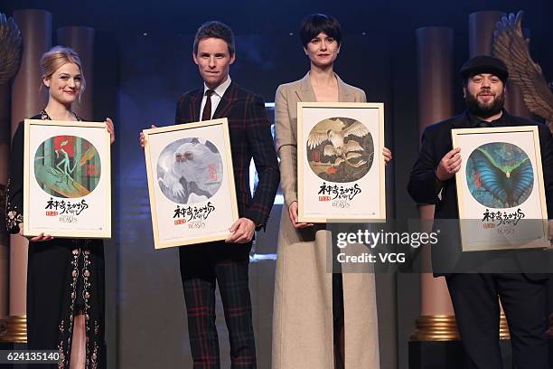 Actress Alison Sudol, actor Eddie Redmayne, actress Katherine Waterston and actor Dan Fogler attend 'Fantastic Beasts And Where To Find Them' press...