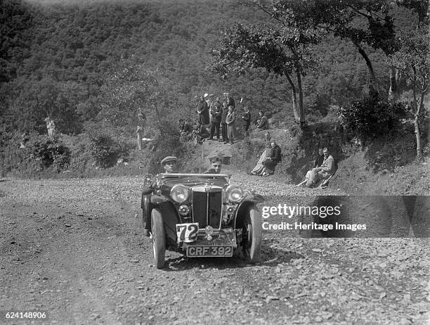 Competing in the Mid Surrey AC Barnstaple Trial, Beggars Roost, Devon, 1934. Artist: Bill Brunell.MG PA 1934 847 cc. Vehicle Reg. No. CRF392. Event...