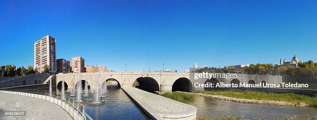 Spain, Madrid,  Madrid Rio - Puente de Segovia - Panoramic