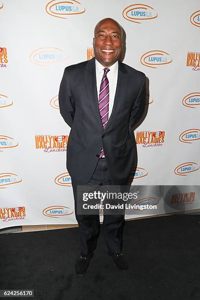 Comedian Byron Allen arrives at the 14th Annual Lupus LA Hollywood Bag Ladies Luncheon at The Beverly Hilton Hotel on November 18, 2016 in Beverly...