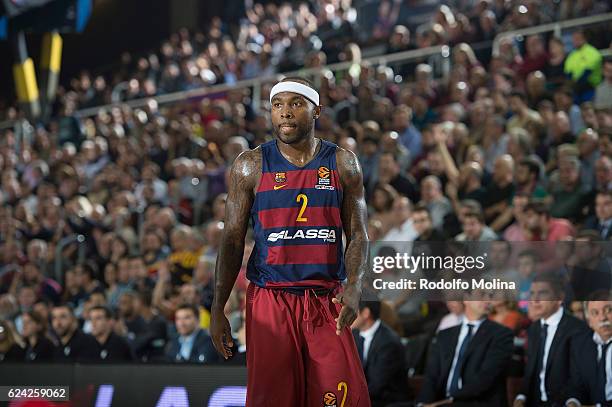Tyrese Rice, #2 of FC Barcelona Lassa in action during the 2016/2017 Turkish Airlines EuroLeague Regular Season Round 8 game between FC Barcelona...
