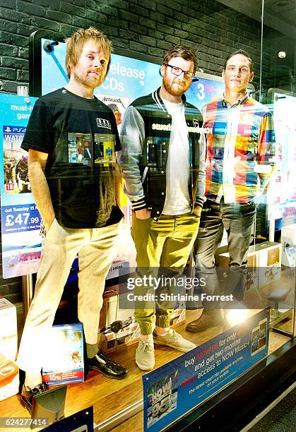 Alexandra Reynolds Photos and Premium High Res Pictures - Getty Images