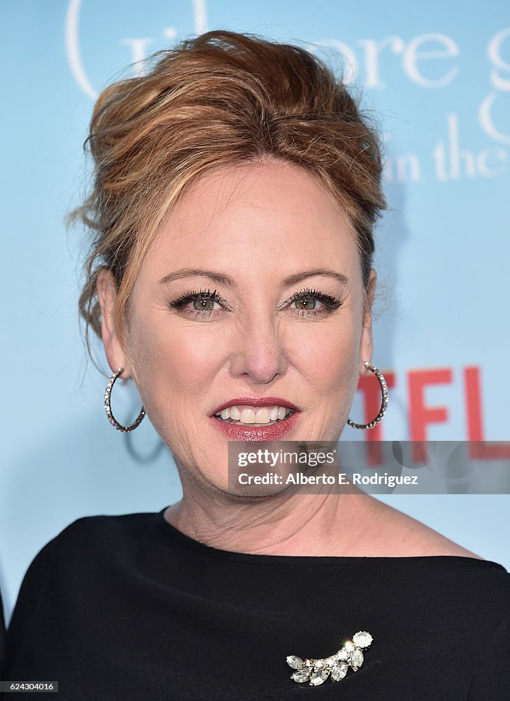Premiere Of Netflix's "Gilmore Girls: A Year In The Life" - Arrivals