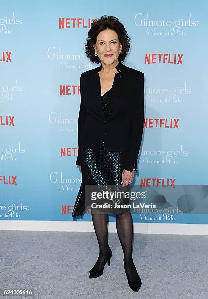 Actress Kelly Bishop attends the premiere of "Gilmore Girls: A Year in the Life" at Regency Bruin Theatre on November 18, 2016 in Los Angeles,...