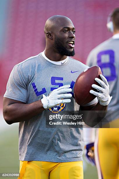 Leonard Fournette of the LSU Tigers warming up before a game against the Arkansas Razorbacks at Razorback Stadium on November 12, 2016 in...