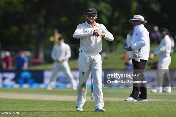 Kane Williamson of New Zealand looks on during day three of the First Test between New Zealand and Pakistan at Hagley Oval on November 19, 2016 in...