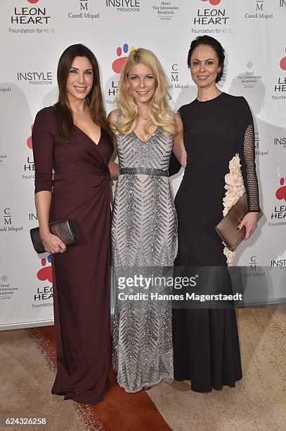 Alexandra Polzin, Tina Kaiser and Natalia Klitschko during the charity dinner hosted by the Leon Heart Foundation at Hotel Vier Jahreszeiten on...