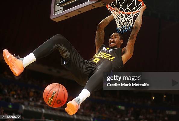 NBL Rd 7 - Sydney v Perth NBL Rd 7 - Sydney v Perth