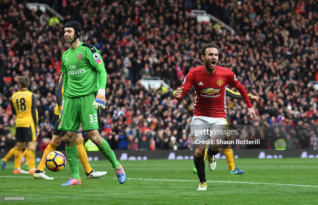 Manchester United v Arsenal - Premier League