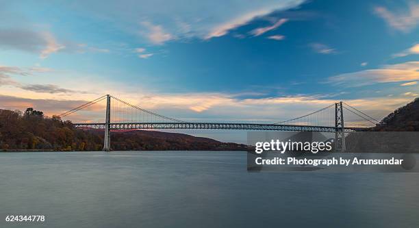 bear mountain bridge - bear mountain bridge stock pictures, royalty-free photos & images