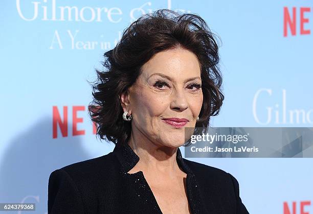 Actress Kelly Bishop attends the premiere of "Gilmore Girls: A Year in the Life" at Regency Bruin Theatre on November 18, 2016 in Los Angeles,...