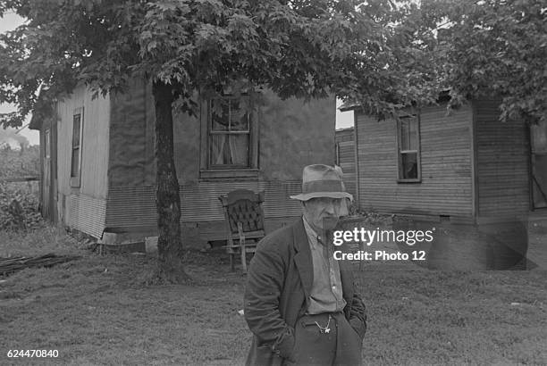 Dweller in Circleville's 'Hooverville,' central Ohio. 1938 Summer.