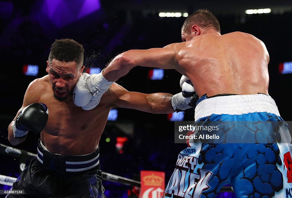 Sergey Kovalev v Andre Ward