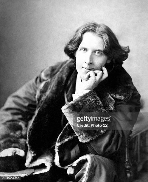 Oscar Fingal O'Flahertie Wills Wilde was an Irish writer, poet, and prominent aesthete. Photograph taken in 1882 by Napoleon Sarony.