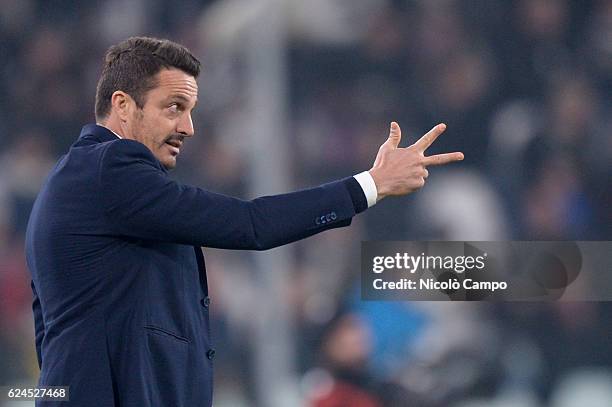 Massimo Oddo, head coach of Pescar Calcio, gestures during the Serie A football match between Juventus FC and Pescara Calcio.